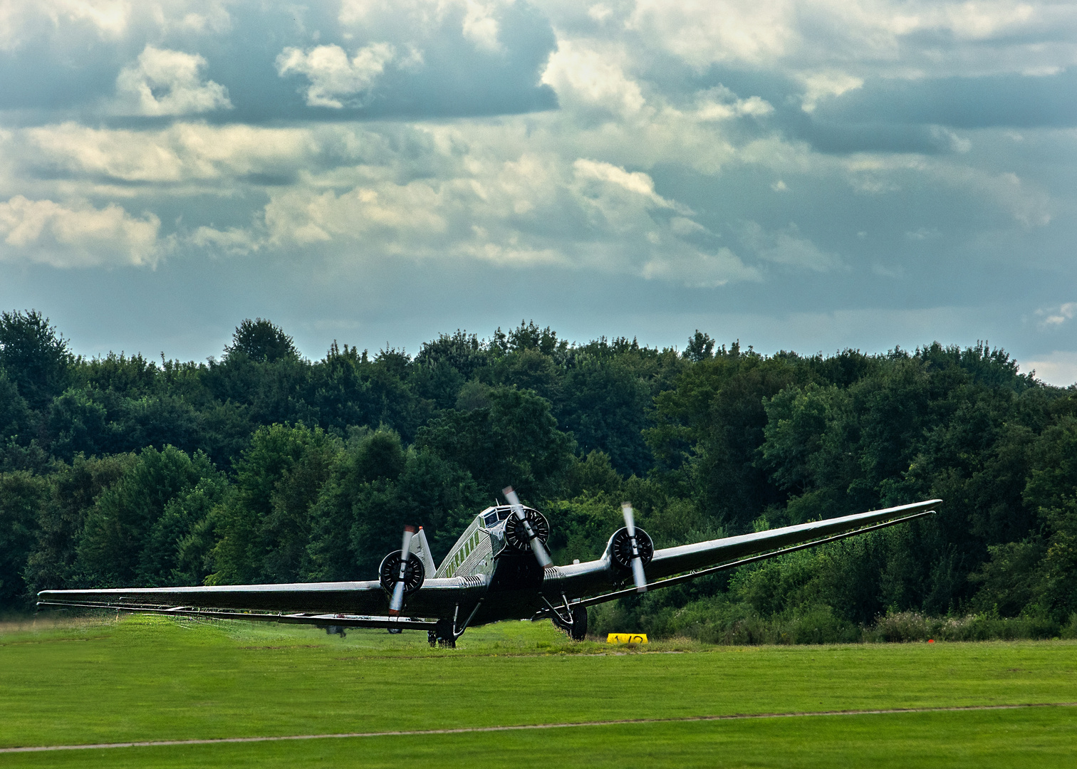 Ju 52 startet