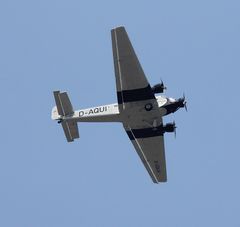 Ju-52, Tante Ju, Überflug