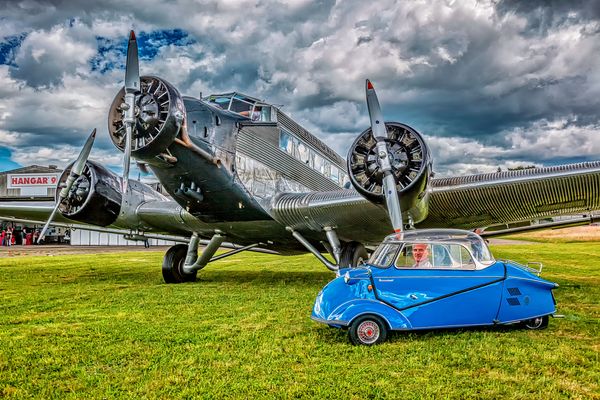 Ju 52 und Messerschmitt Kabinenroller