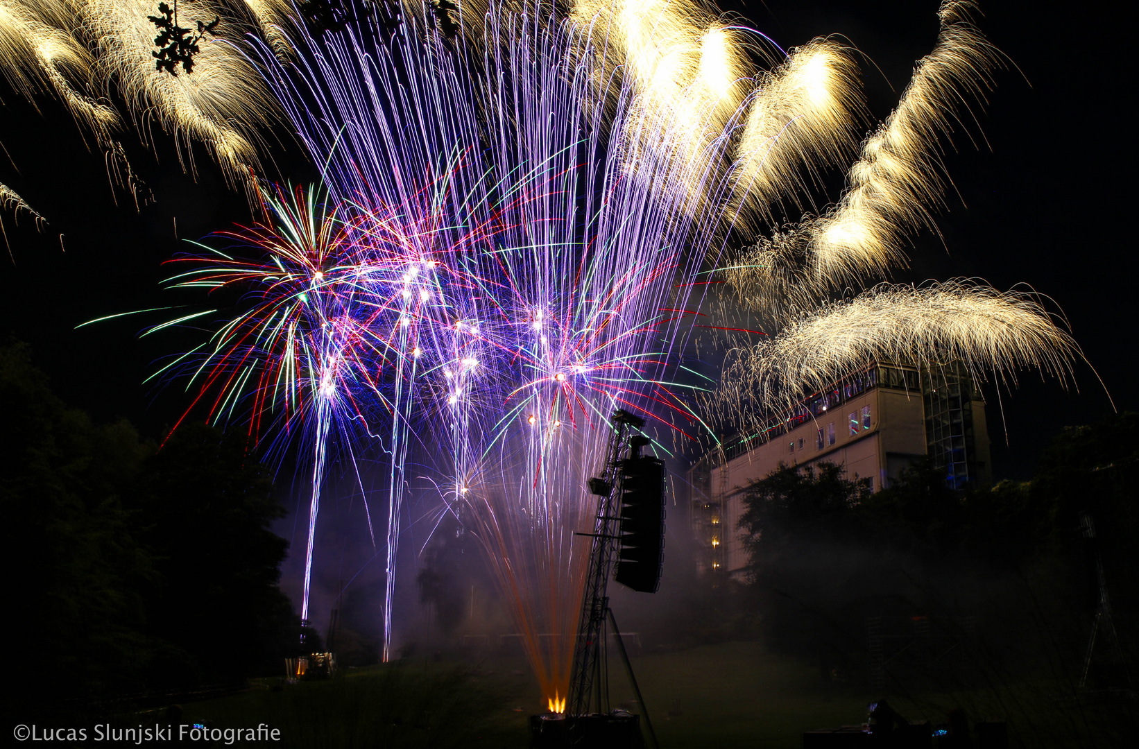 Jubiläumsfeuerwerk im Maxipark Hamm (2)