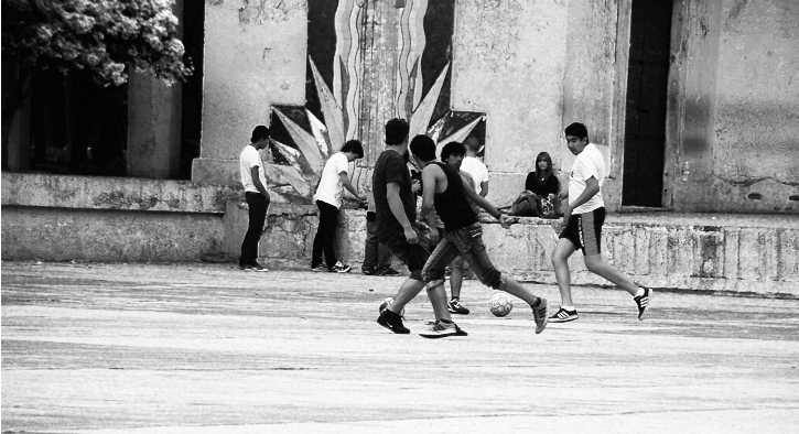 jugando en el parque México