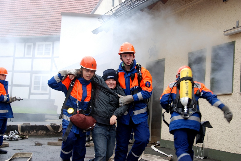 Jugend-FEUERWEHR in Action 2