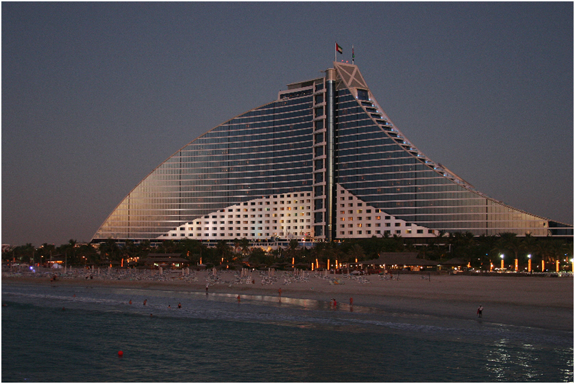 Juimeirah Beach Hotel