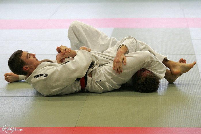 Juji-Gatame