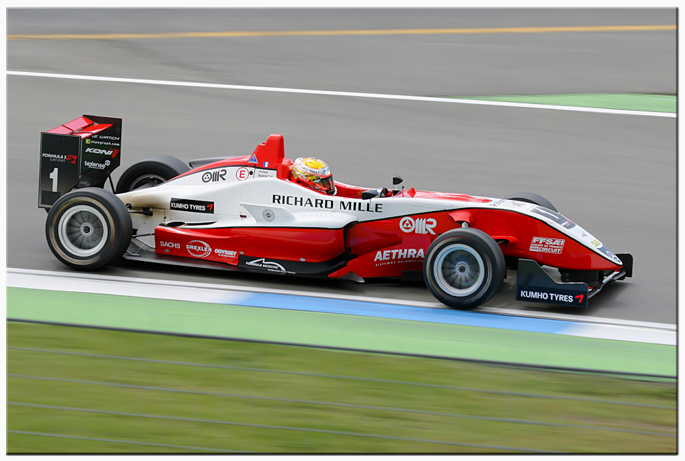 *Jules Bianchi - F3*