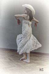 Julieta bailando