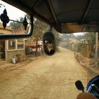 "Jumbo" Fahrt durch die Dörfer nähe Luang Prabang