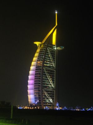 Jumeirah Beach @ night