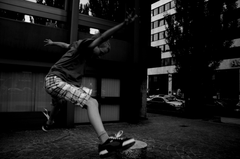 jump by Maxle Wege 