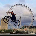 Jump the London Eye