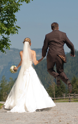 Jump Wedding