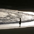 Junge am Strand / Chico a la playa