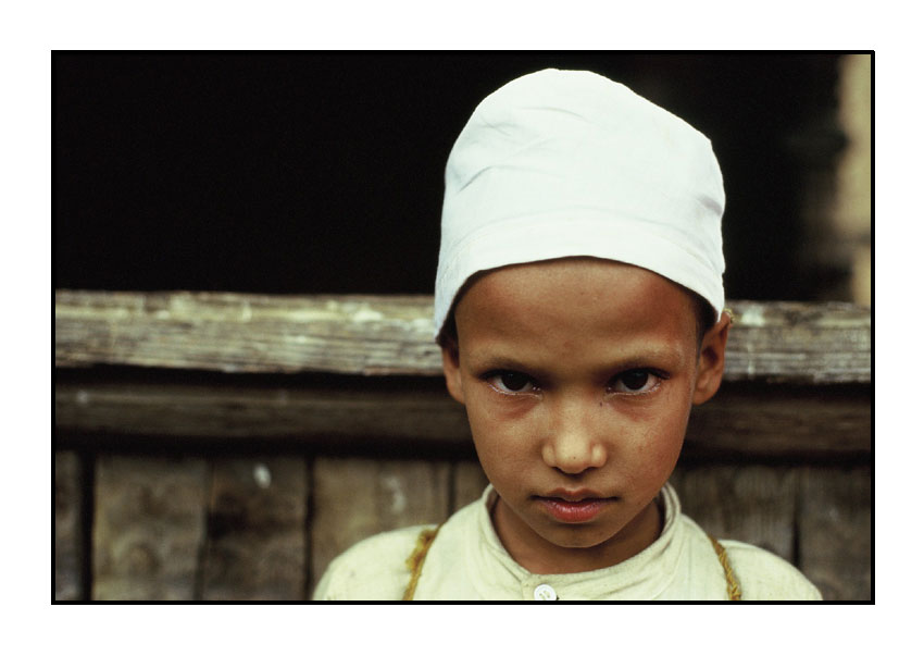 Junge aus Bhaktapur, Tal von Kathmandu, Nepal