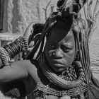 Junge Frau bei den Himba, Namibia.