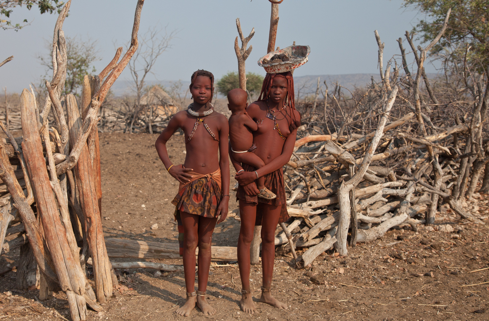 Junge Himba-Mädchen