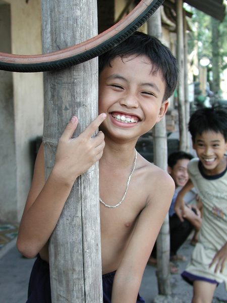 Junge in Hanoi