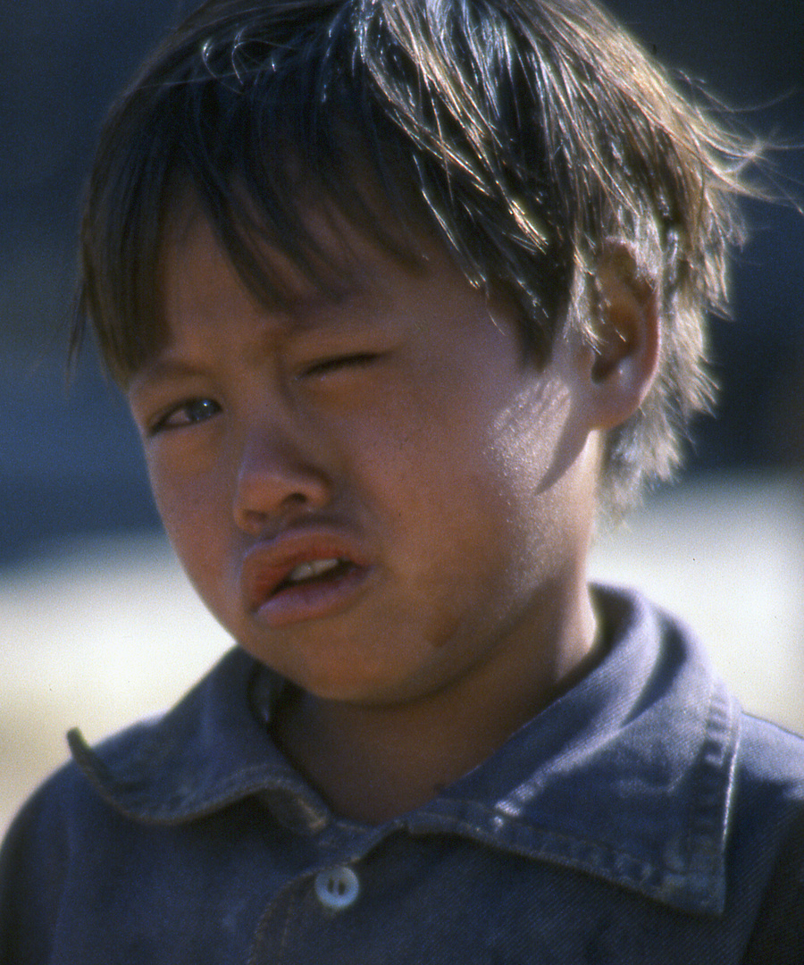 Junge in Myanmar