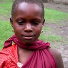Junge Masaifrau