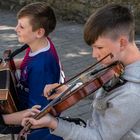 junge Straßenmusiker I