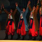 Junge tanzende Ukrainer