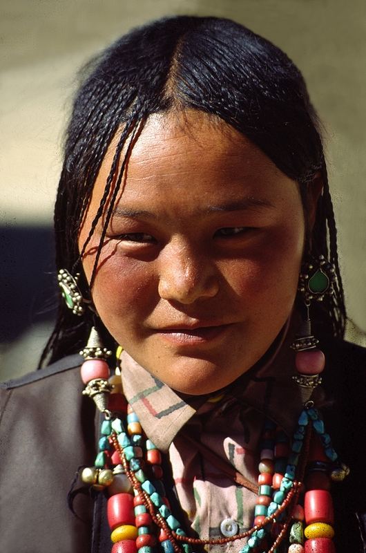 Junge Tibeterin