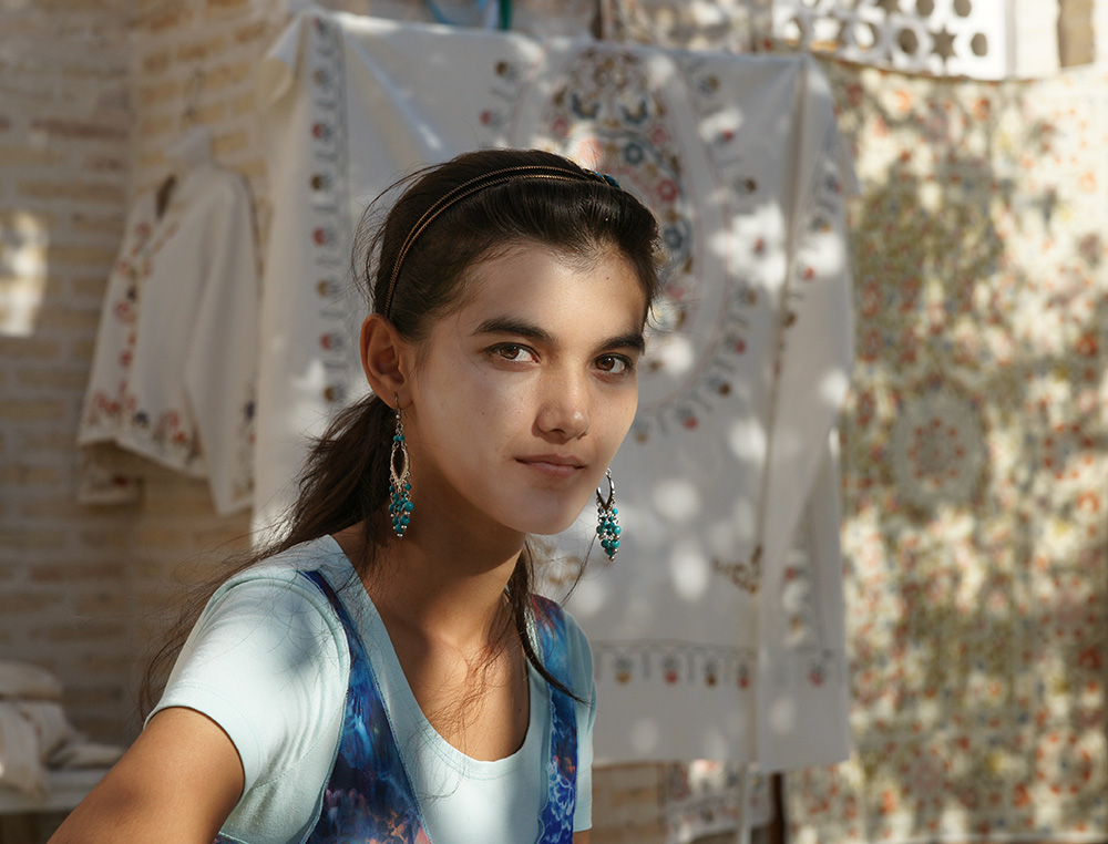 Junge Uzbekin