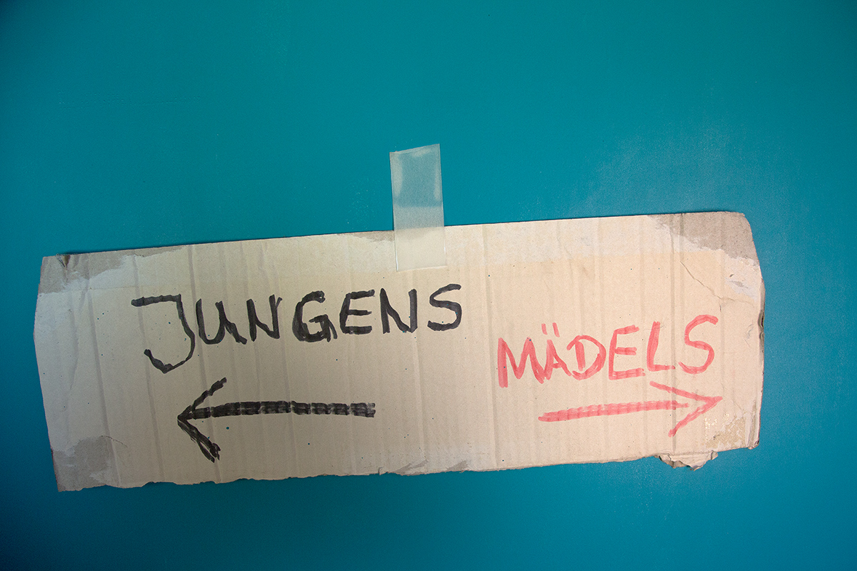 JUNGENS  -    MÄDELS