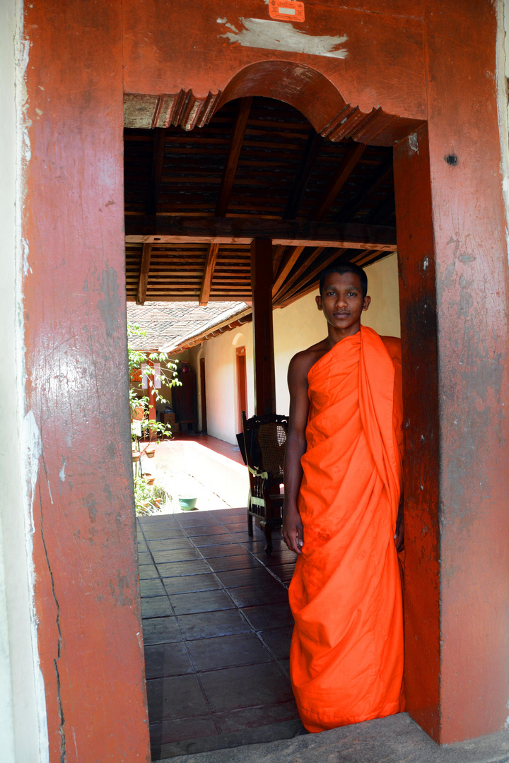 Junger buddhistischer Mönch