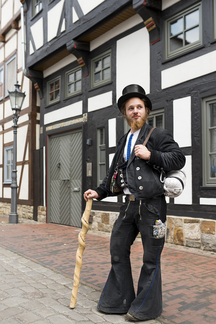  junger Handwerker auf der Walz