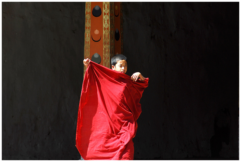 Junger Mönch in Bhutan