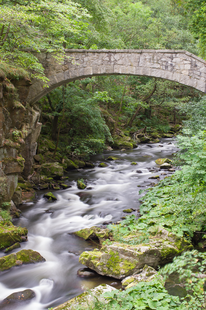 Jungfernbrücke