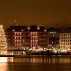 Jungfernstieg mit Weihnachtsmarkt