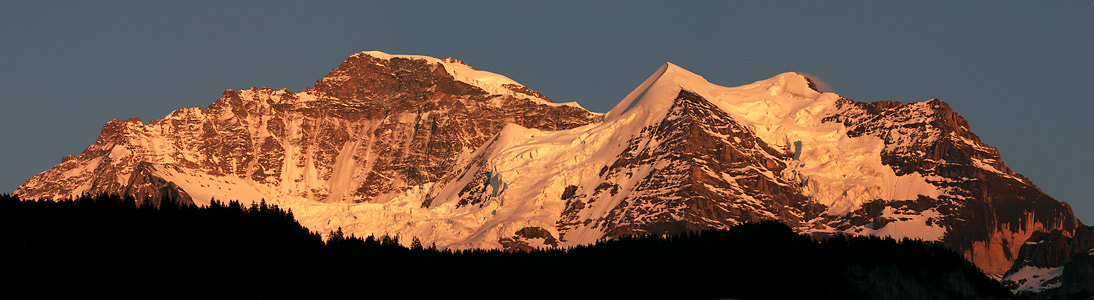 Jungfrau im Abendlicht