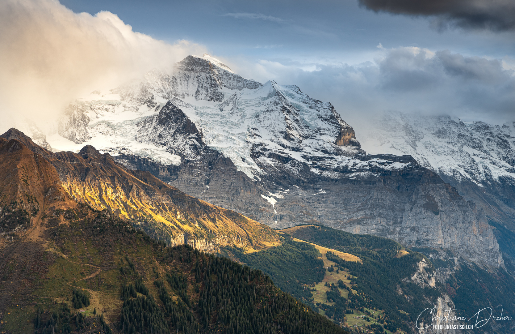 Jungfrau im Herbstlicht