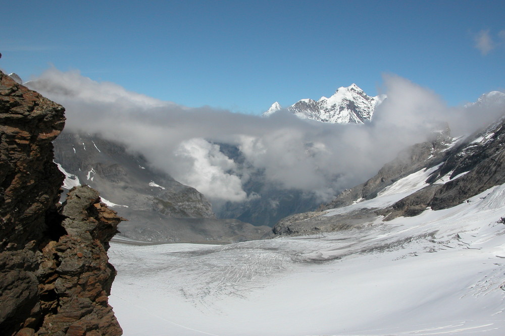 Jungfrau im Nebel