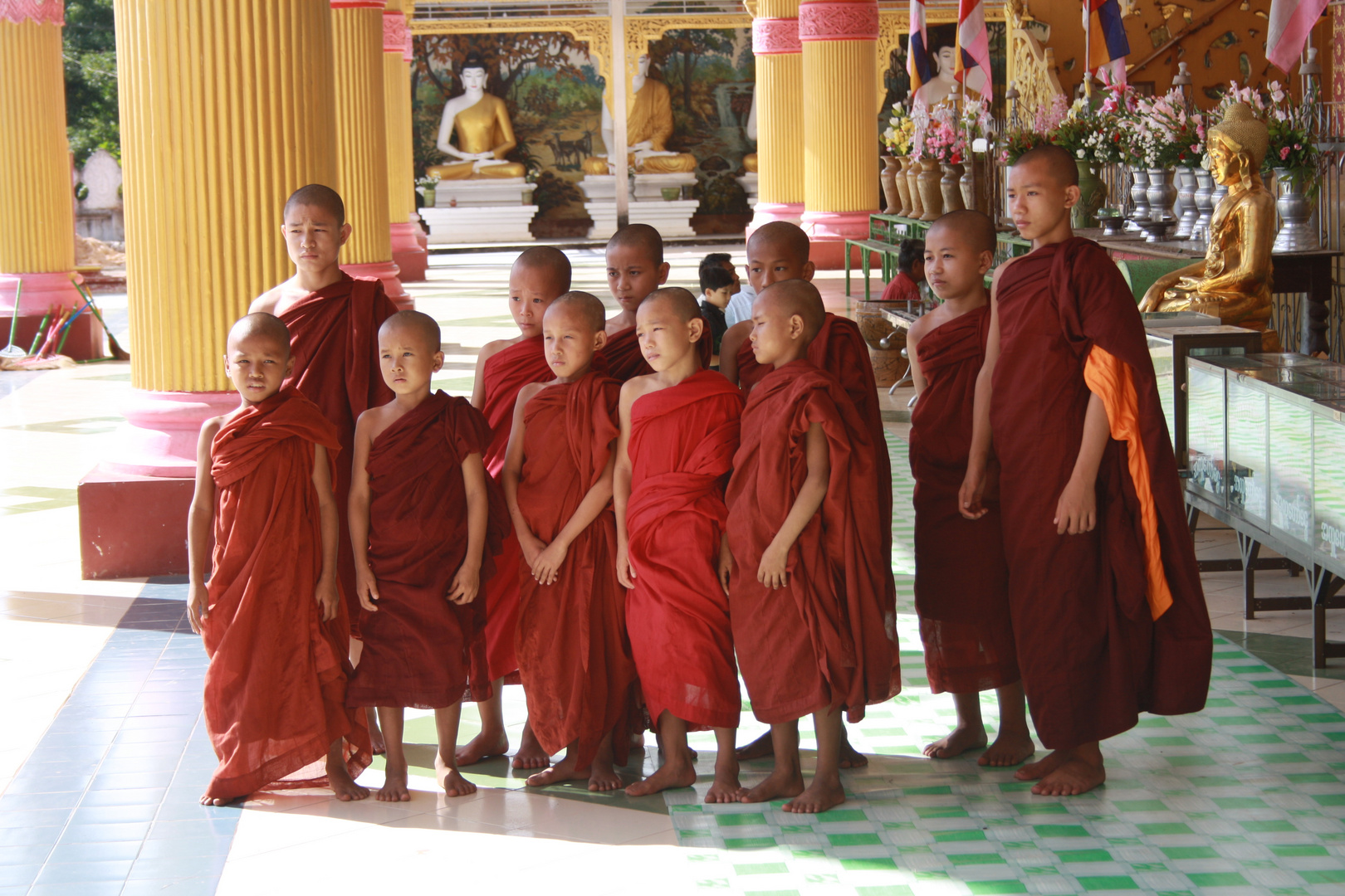 Jungmönche in Burma