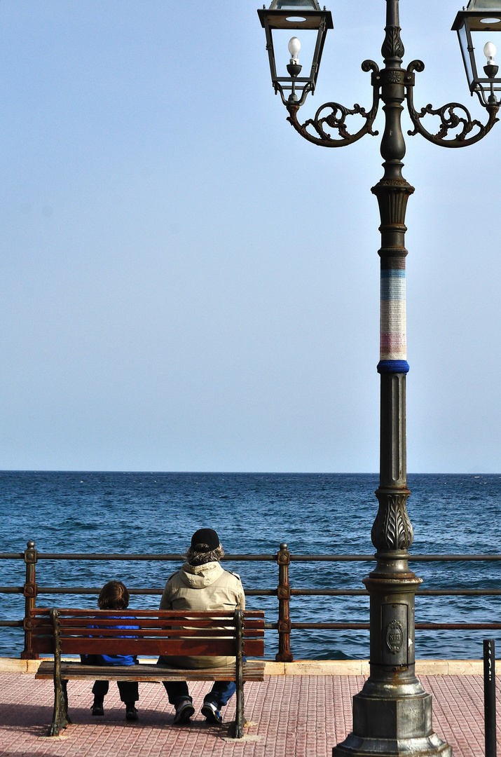 Jungs am Meer