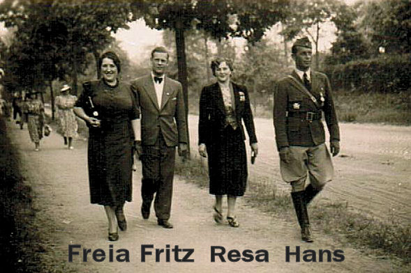 Juni 1939 in Berlin; Freia, Fritz, Resa, Hans.