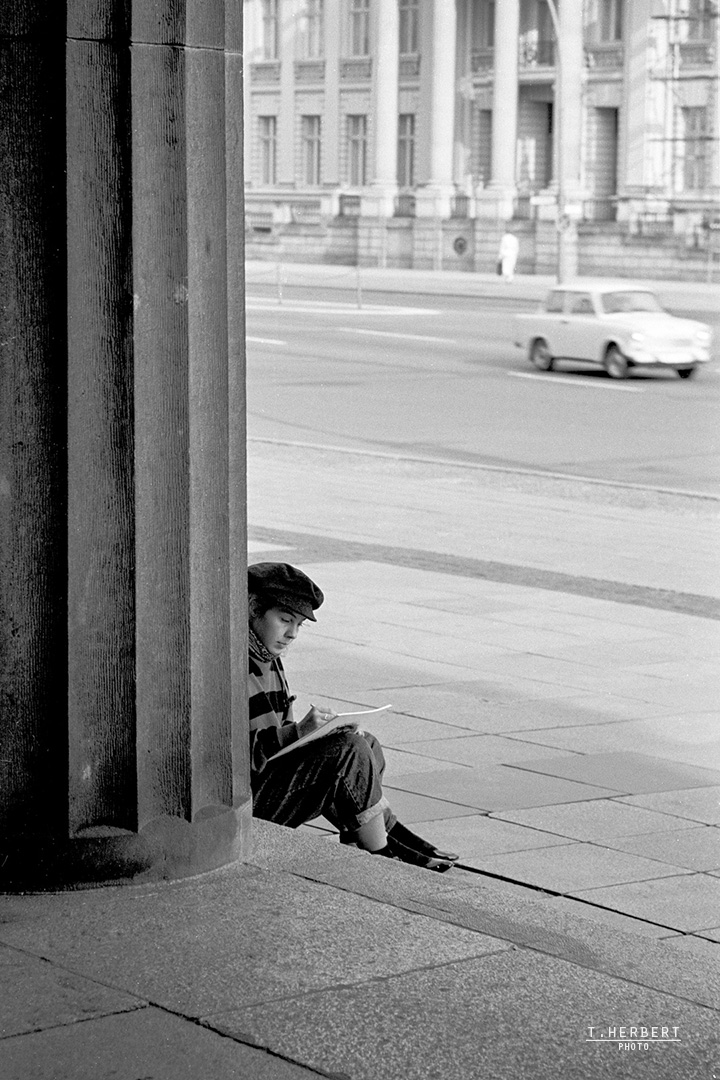 Juni 1989 in Ostberlin, Unter den Linden