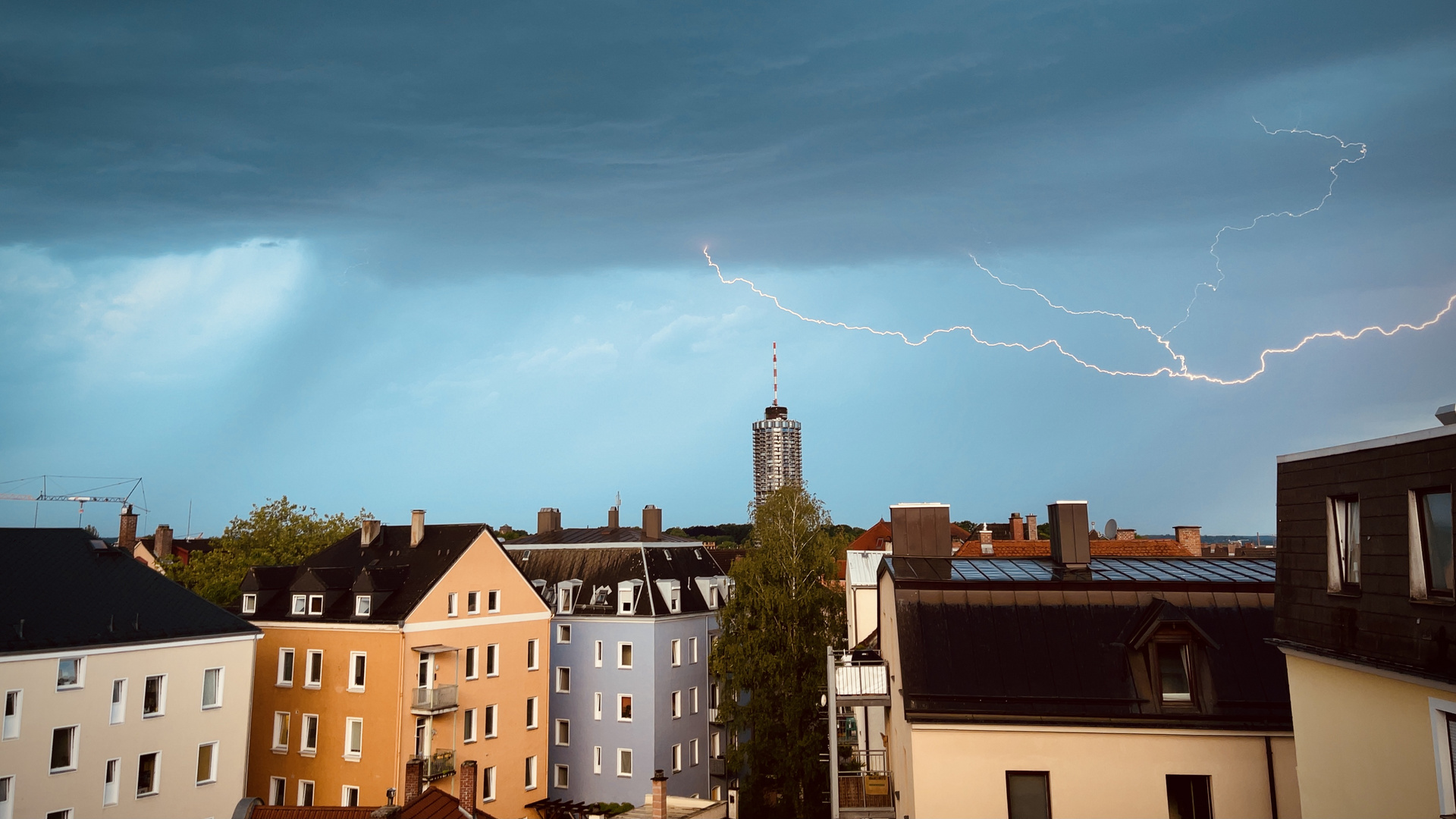 Junigewitter über Augsburg