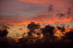 Junihimmel aus meinem Fenster (3)