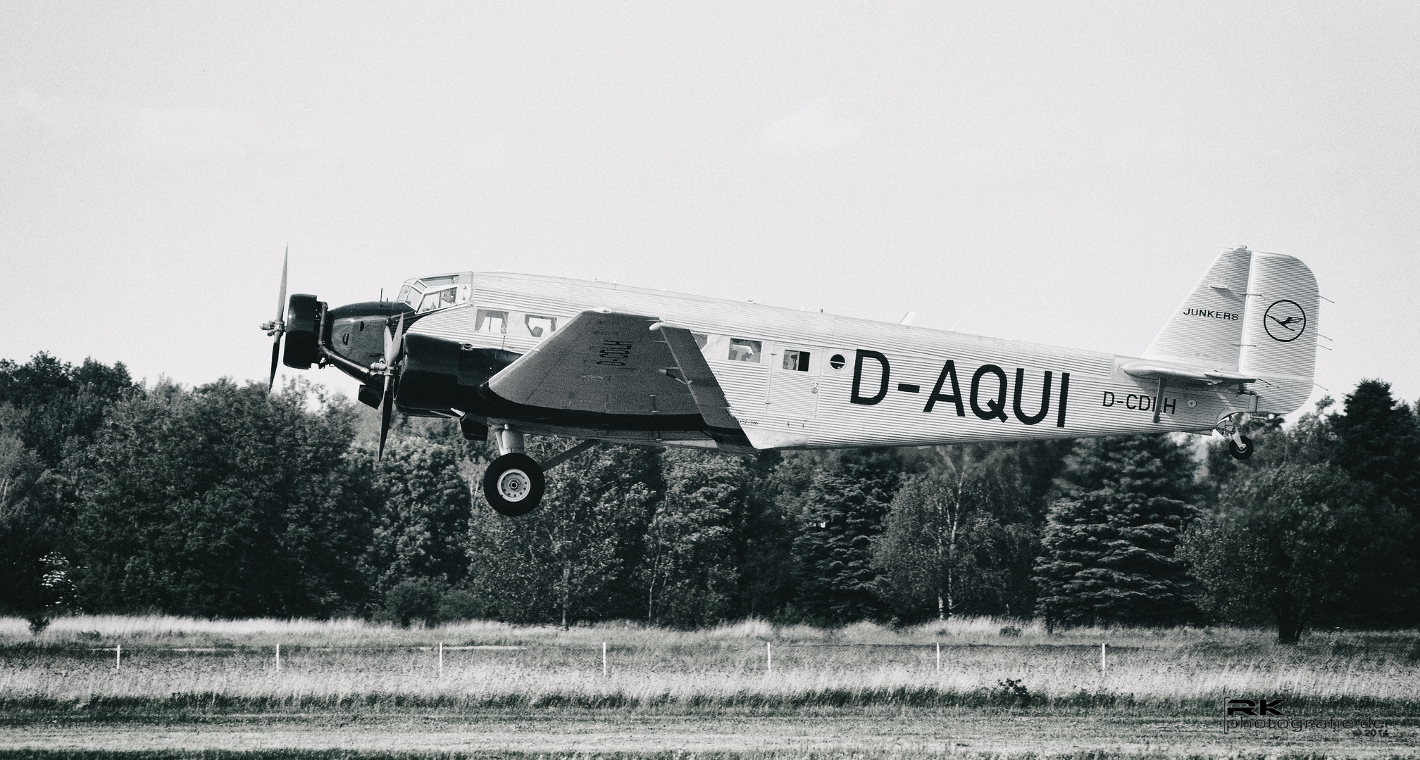 Junker JU 52