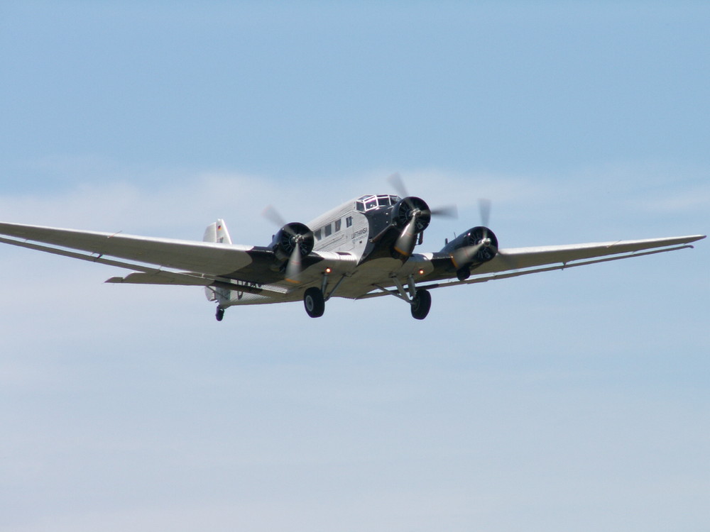 Junkers JU - 52