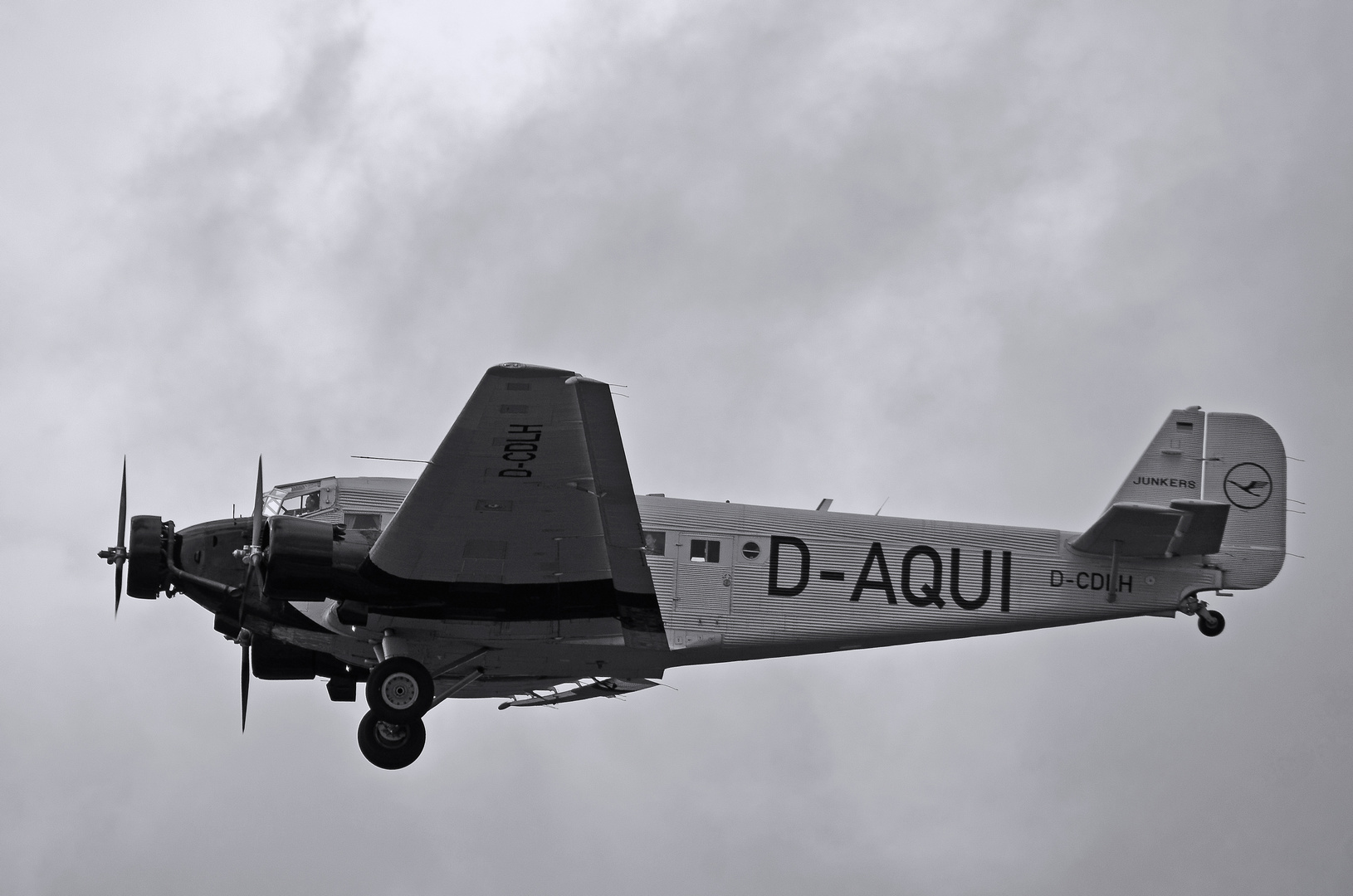 Junkers Ju 52 über Hamburg (2)