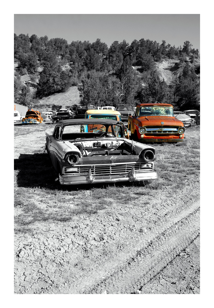 junkyard cars