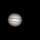 Jupiter mit Mondschatten und Monden