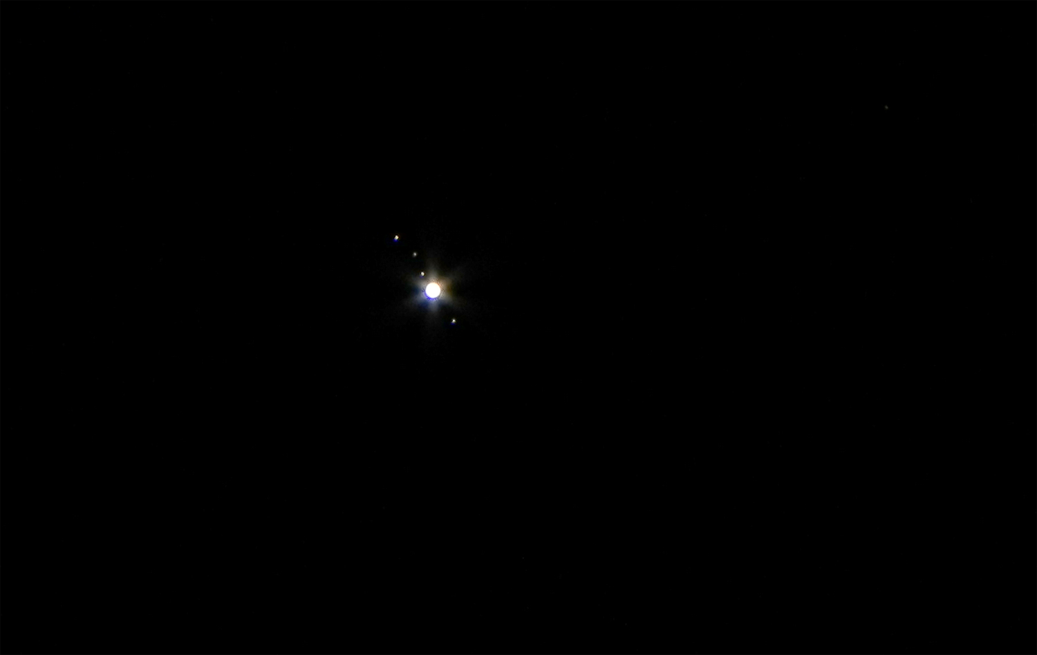 Jupiter und Monde am 15.10.2011