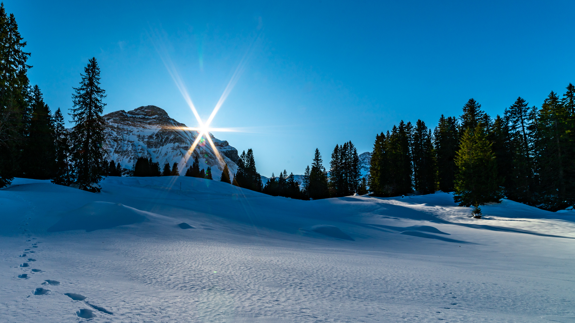 Juppenspitze mit Sonne