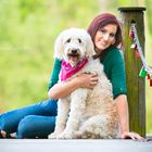 Justine with her Goldendoodle "Rosi"