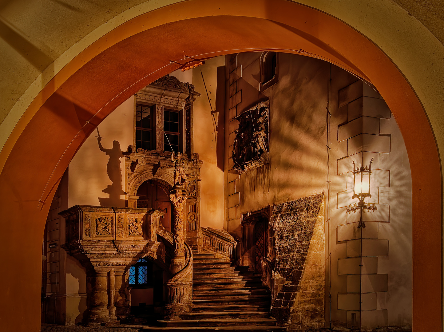 Justitia am Rathaus in Görlitz